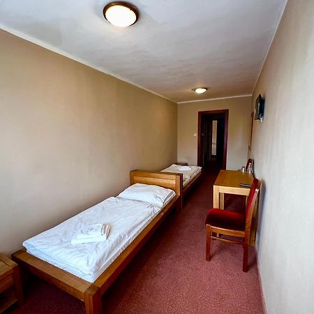 Grand Hotel Rooms Spišské Tomášovce Exteriör bild