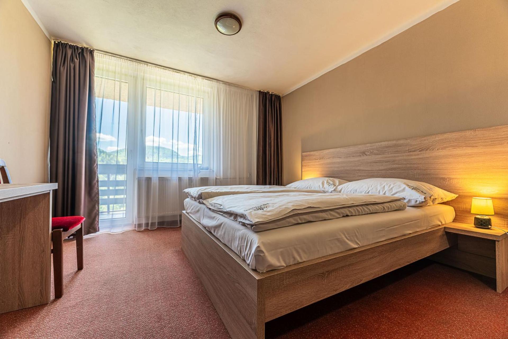 Grand Hotel Rooms Spišské Tomášovce Exteriör bild